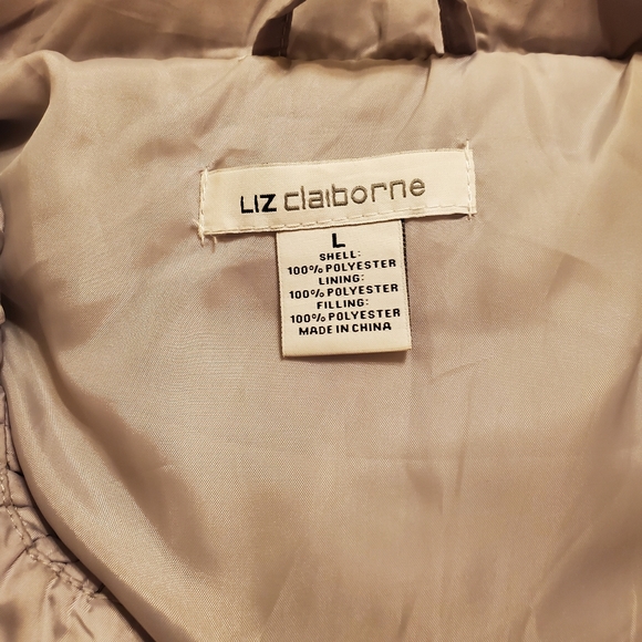 Liz Claiborne Zip Up Quilted Puffer Vest - Picture 12 of 14